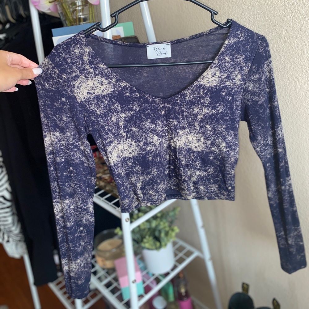 Long sleeve crop top